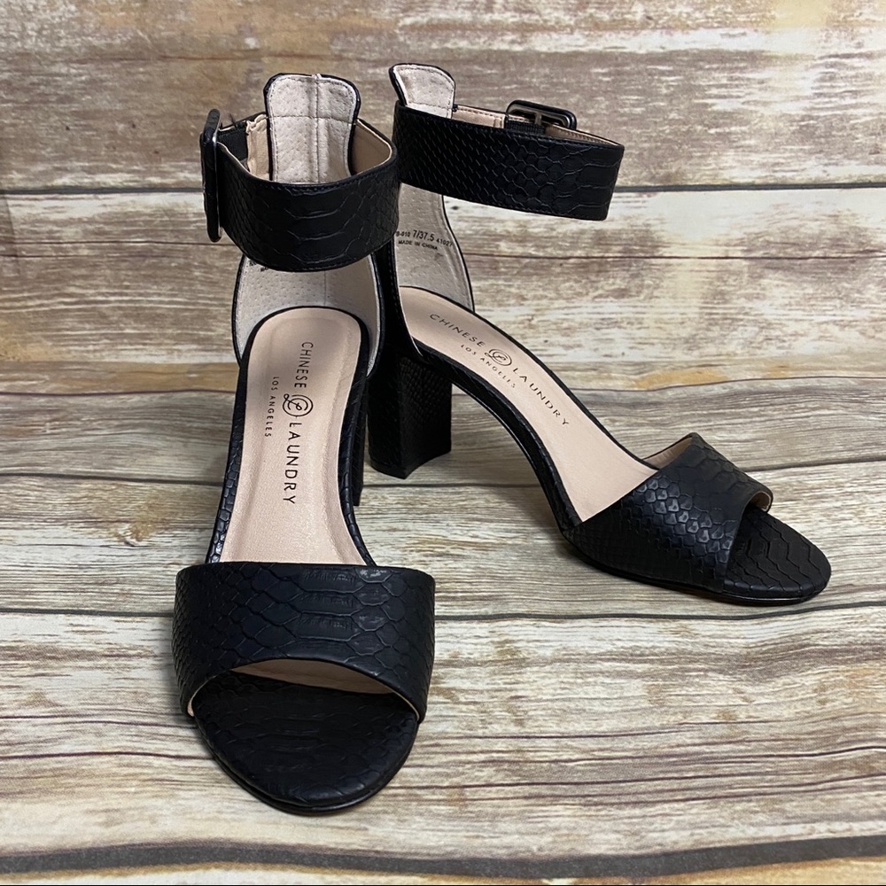 Chinese Laundry Rumor Open Toe Block Heel Sandals new no box